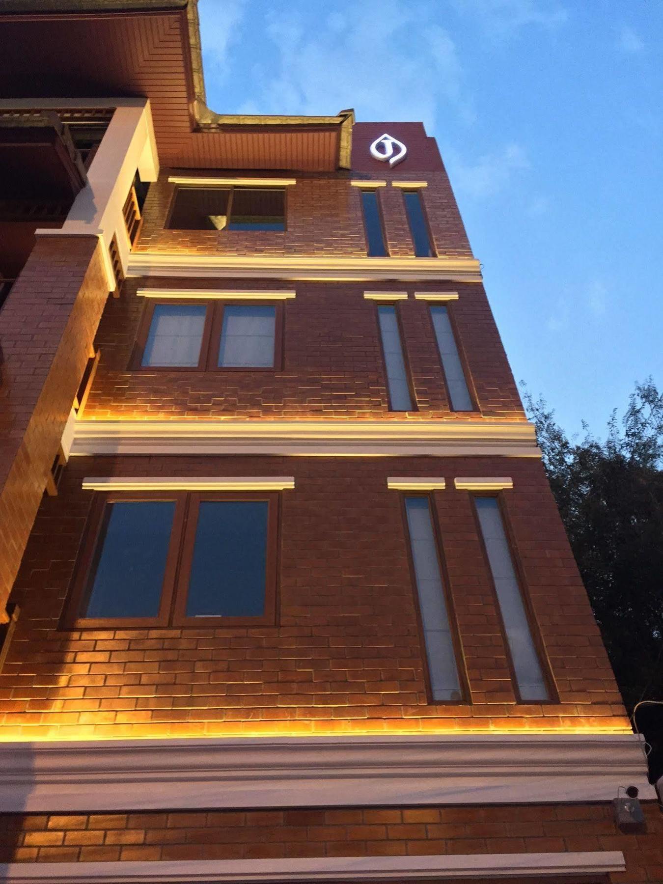 Joyful Thai Boutique Hotel Chiang Mai Bagian luar foto